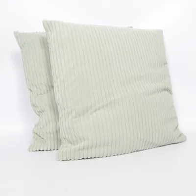 Prydnadskudde (Grön) från Åhléns Polyester