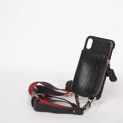 Coque de téléphone (Noir, Rouge) de Christian Louboutin