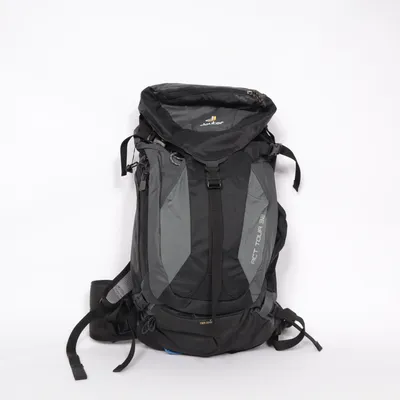Hiking backpack (ACT Trail 32) from Deuter