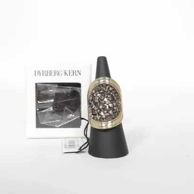 Ring (Sølv) fra Dyrberg/Kern Ukendt metal