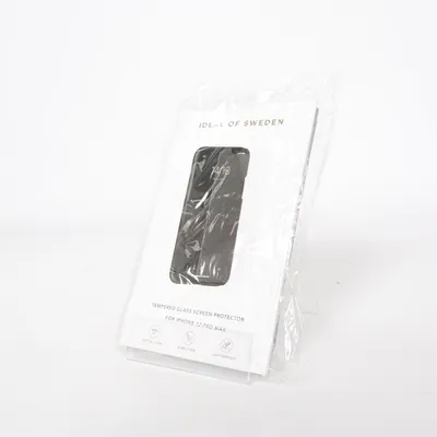 Screen protector (iPhone 12 Pro Max) from iDeal of Sweden