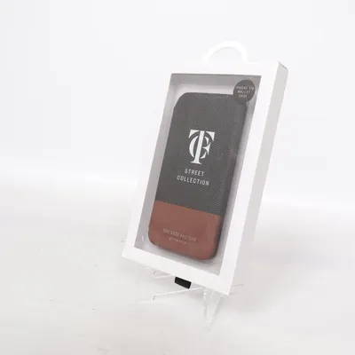 Mobilskal (Svart, Brun) från The Case Factory