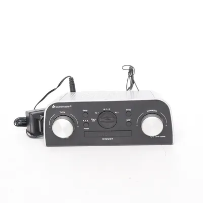 Clock radio (FUR5005) from Soundmaster