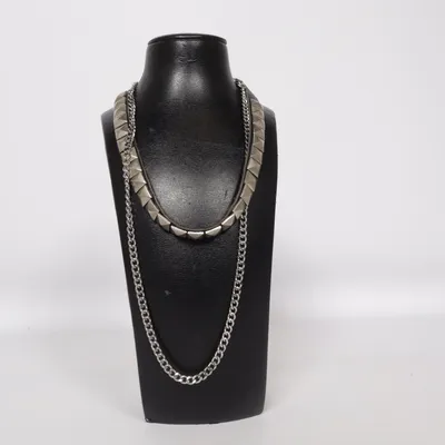 Choker (Svart, Silverfärgad) Okänd metall