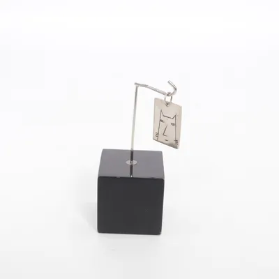 Hänge (Silverfärgad) från Kolesnikov Okänd metall