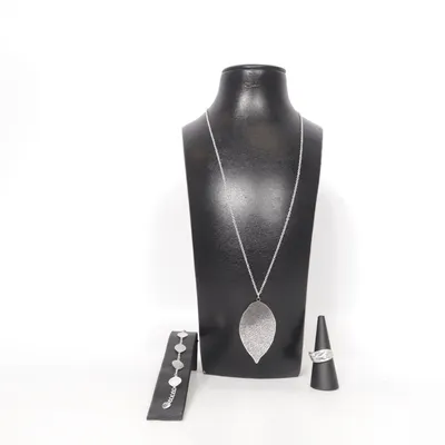 Sieradenset (Zilver) van LBVYR Onbekend materiaal