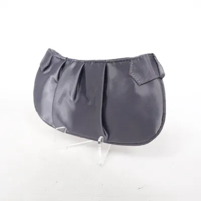 Necessär (Grå) från Maybelline