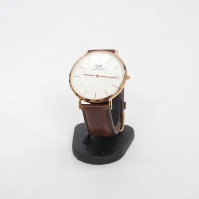 Polshorloge (Bruin) van Daniel Wellington