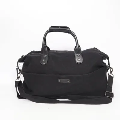 Weekend bag (Black) from Åhléns