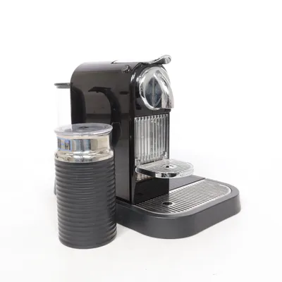 Kaffemaskin (Svart, Silverfärgad) från Nespresso