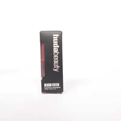 Rouge (Blush Filter) från Huda Beauty