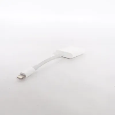 Adapter (A1595) fra Apple