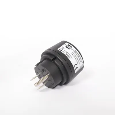 Adapter från Brennenstuhl
