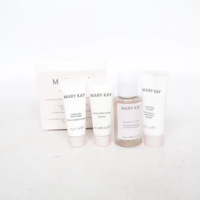 Hudvårdsset (HYDRATING GO SET) från Mary Kay