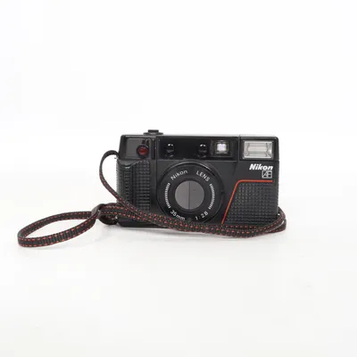 Analoge camera (Nikon AF) van Nikon