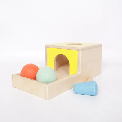 Activity toy (Beige, Multicolored) from Lovevery