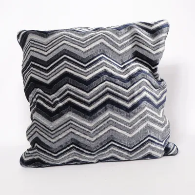 Cushion (Blue, White) from Lawrence Grey Home Polyester