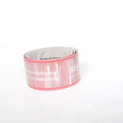 Reflective clip (Red) from Södersjukhuset