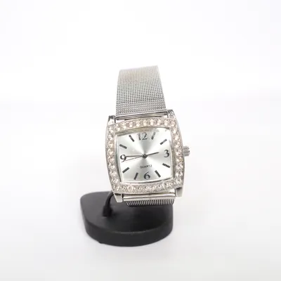 Armbandsur (Silverfärgad) från Quartz  