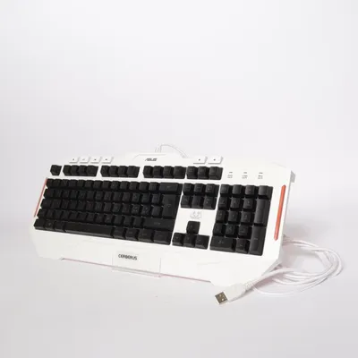 Tastatur (Cerberus Arctic White) fra Asus