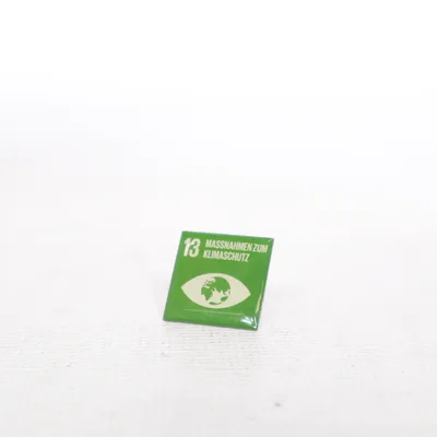 Brosch (Grön) Okänd metall