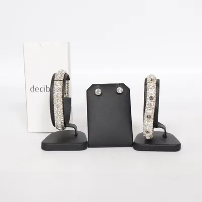 Smyckesset (Silverfärgad) från Decibelle Okänd metall