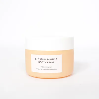 Beurre corporel (Blossom Soufflé) de Estelle & Thild