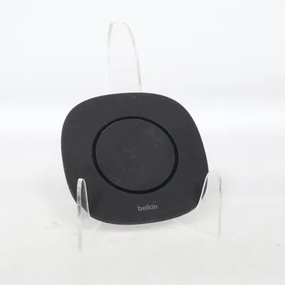 Wireless charger (F8M747) from Belkin