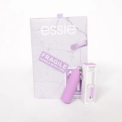 Makeup set (Break Fix) from Essie