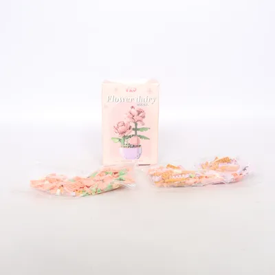 Byggsats (Flower Dairy) från YKO