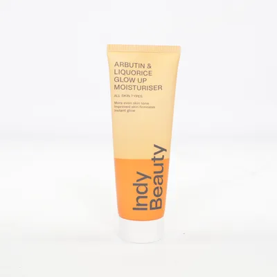 Ansiktskräm (Arbutin & Liquorice Glow Up Moisturiser) från Indy Beauty