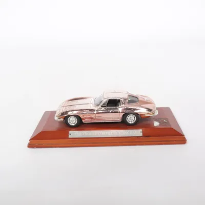 Modellbil (Corvette Stingray) från Chevrolet