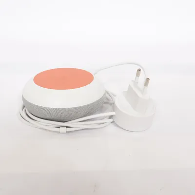 Taleassistent (Nest Mini) fra Google