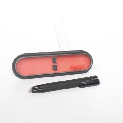 Stylo (Noir) de Pentel