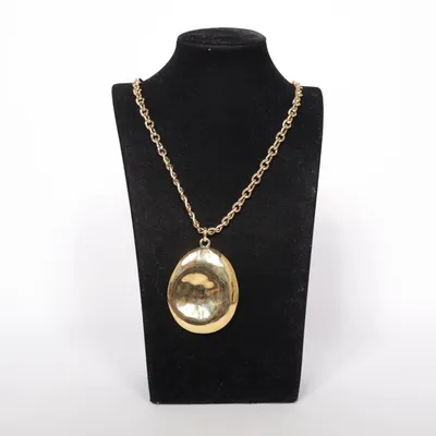 Halsband (Guldfärgad) från Syster P Okänd metall
