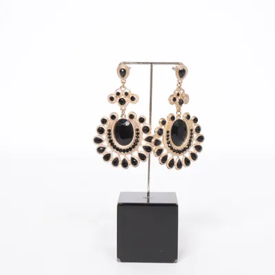 Earrings (Gold, Black) Unknown metal