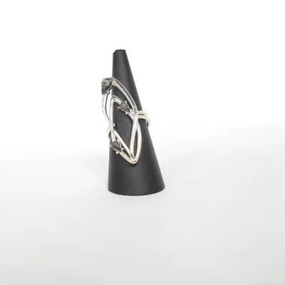 Ring (Silverfärgad) från Ioaku Okänd metall