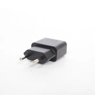 Mobile charger (UCH 20) from Sony