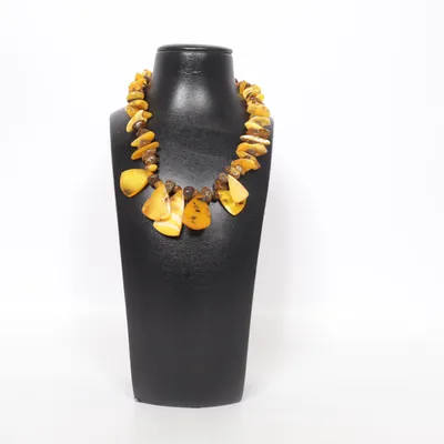 Halsband (Beige) Bärnsten