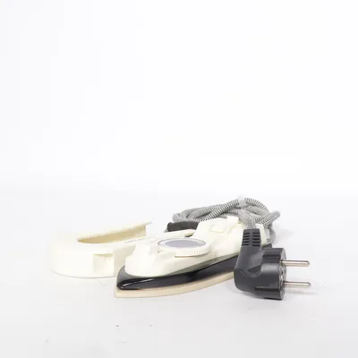 IJzer (Beige, Zwart, Grijs) van Melissa