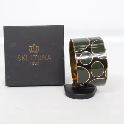Armbånd (Sort, Guld) fra Skultuna Ukendt metal