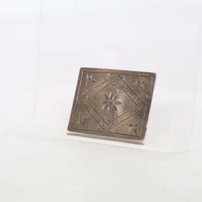 Brooch (Silver) Silver