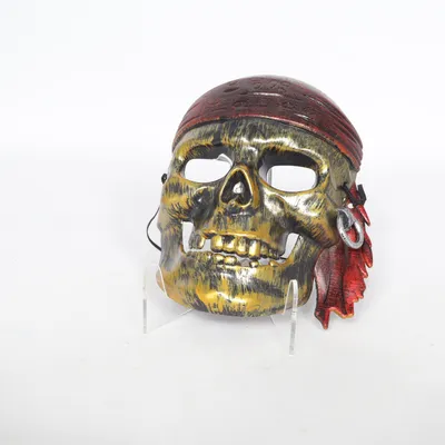 Masque de déguisement (Or, Noir, Rouge)