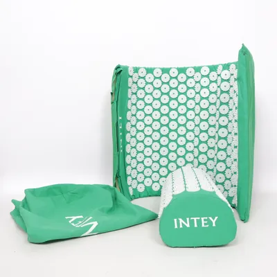 Spikmatta (Grön, Vit) från Intey