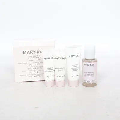 Hudvårdsset (HYDRATING GO SET) från Mary Kay