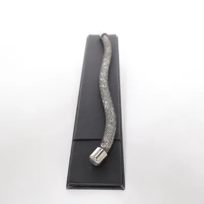 Armband (Svart) från Swarovski Okänd metall