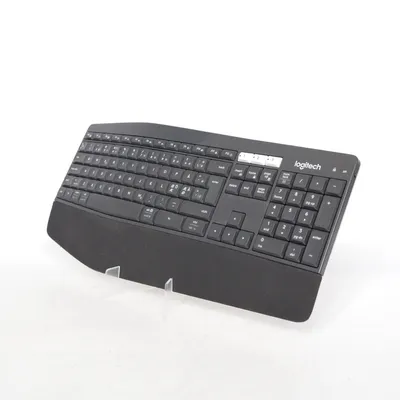 Tangentbord (K850) från Logitech