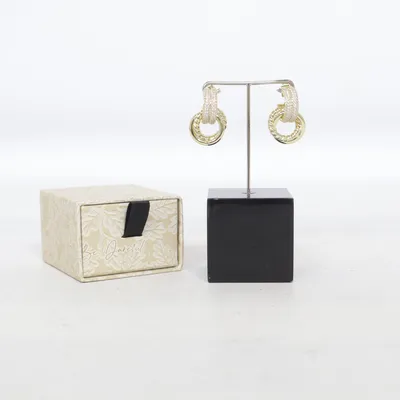 Boucles d'oreilles (Or) de Ioaku Métal inconnu