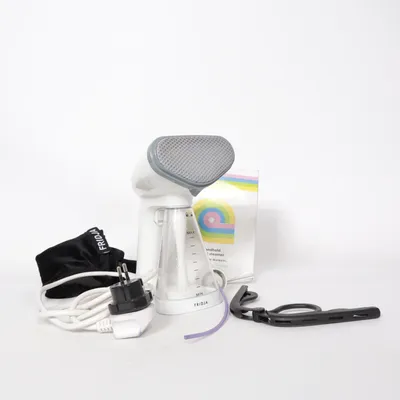Steamer (White) from Fridja