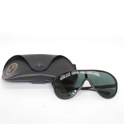 Lunettes de soleil (RB4077) de Ray-Ban
